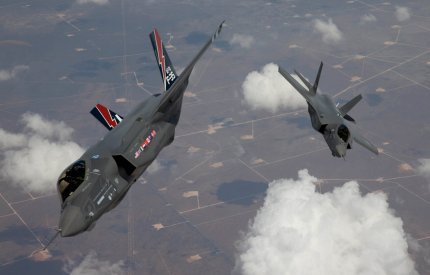 New U.S. Stealth Jet Can’t Fire Its Gun